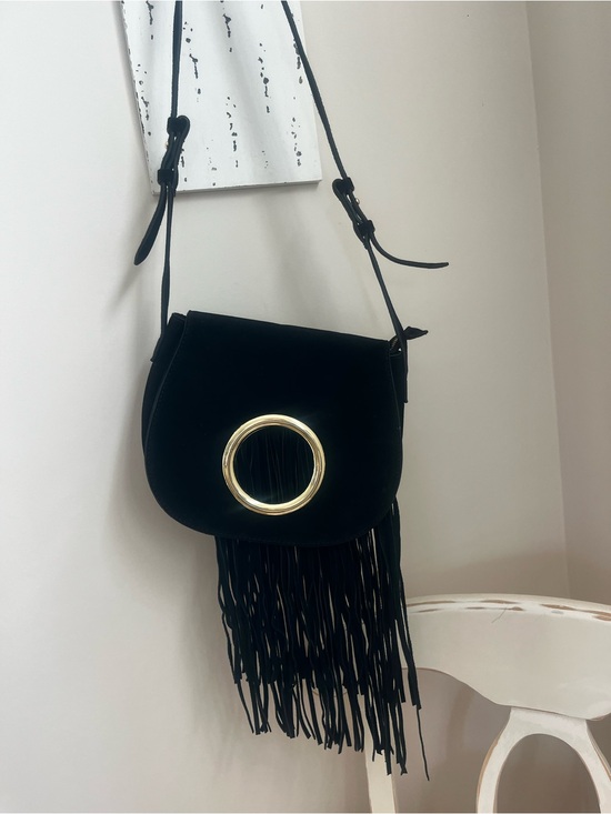 Inzi Handbags - Black Fringe Crossbody Bag with Gold Ring Accent by INZI
